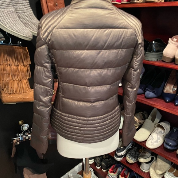 Packable Puffer Jacket - Picture 2 of 4